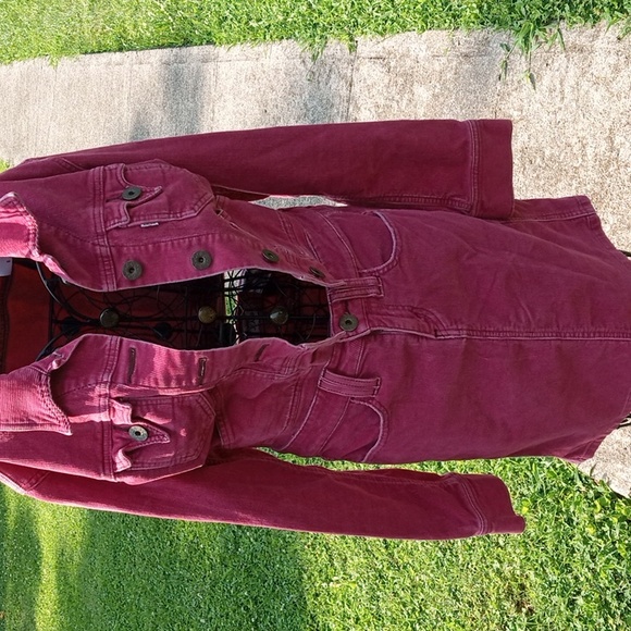 Levis corduroy mini skirt & cropped jacket set - Picture 3 of 4